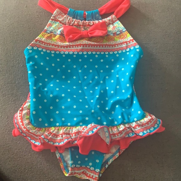 Other - Girls Swimsuit